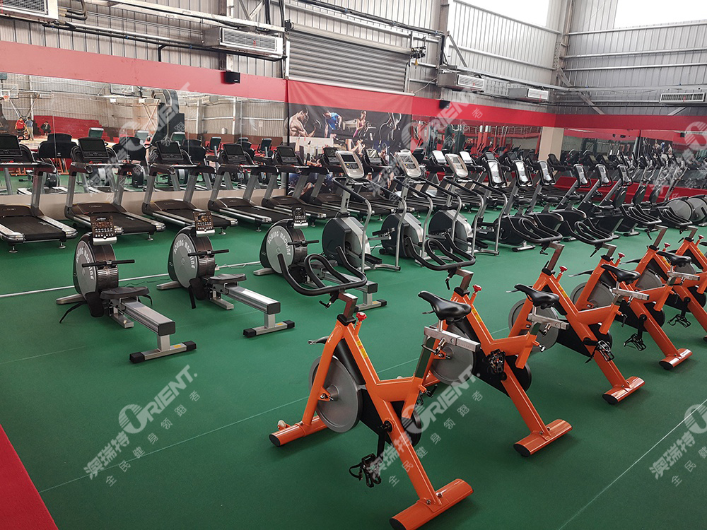 河南省篮球协会健身房